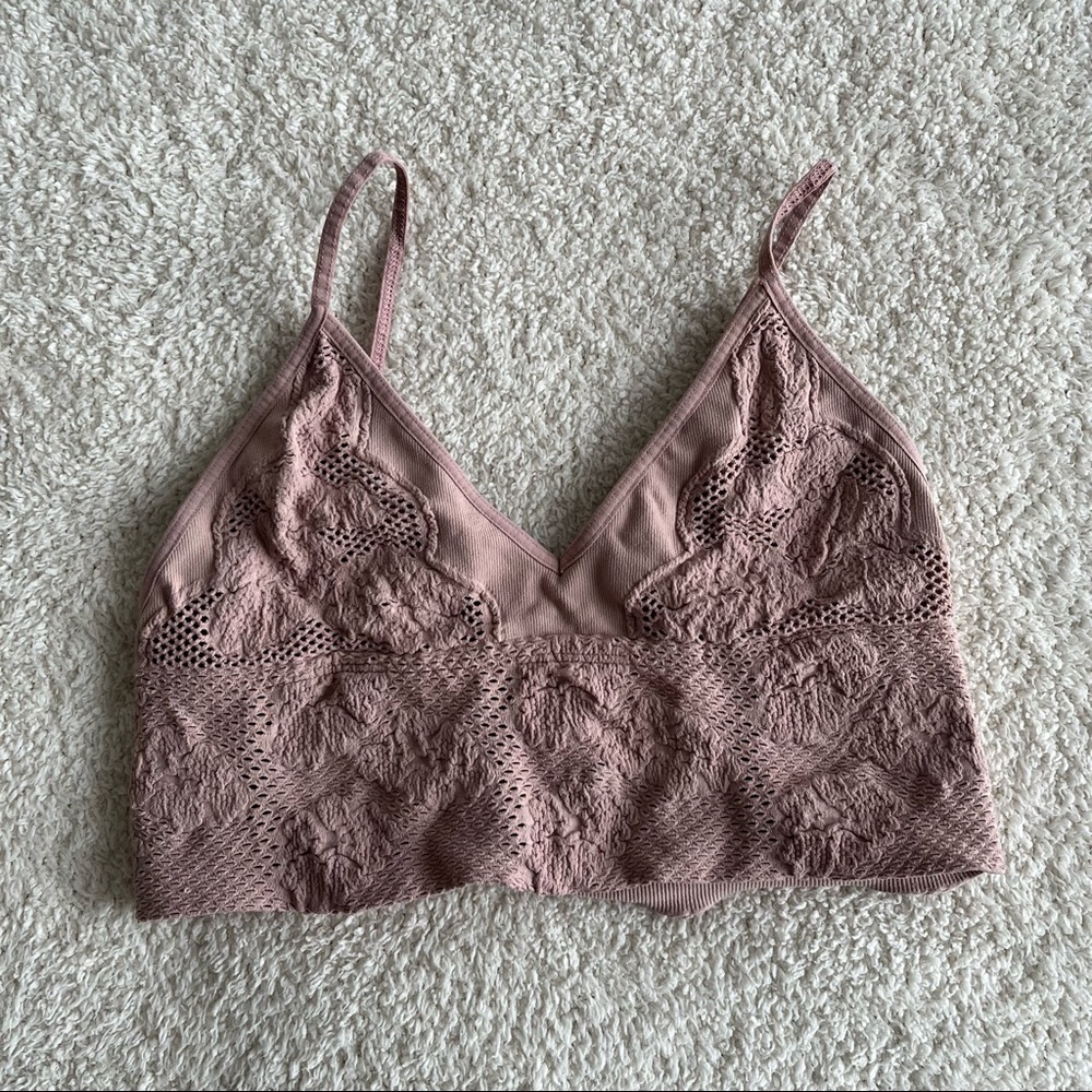 Free People Intimates | light pink soft bra